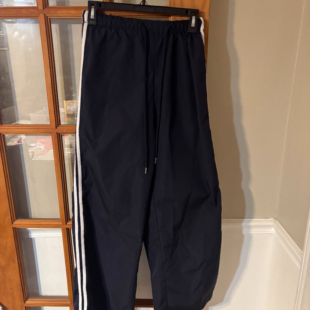 Shein Juniors Navy with white strip track pants SZ: M